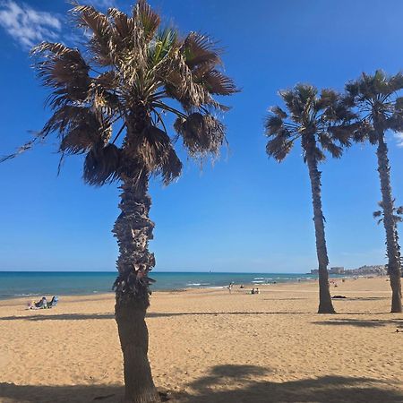 Lovely Apartment Near The Beach In Sunny La Mata Torrevieja Exterior photo